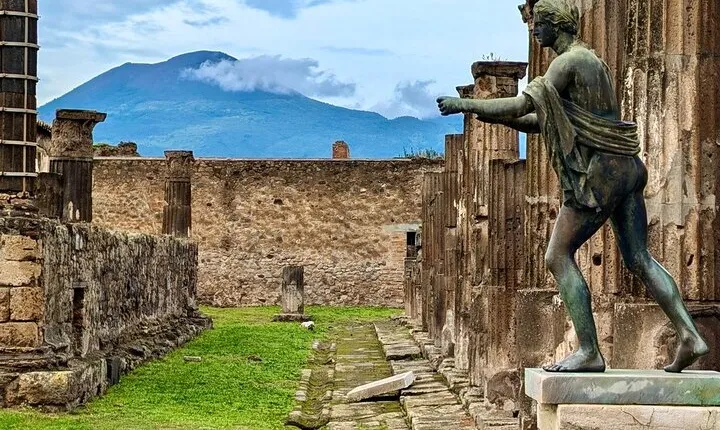Pompeii Skip the Line Entrance Ticket with Audio Guide