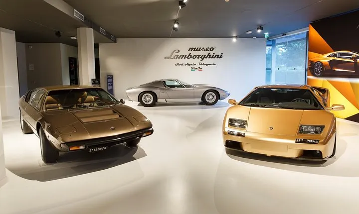 Ferrari & Lamborghini Private Day Tour with Lunch