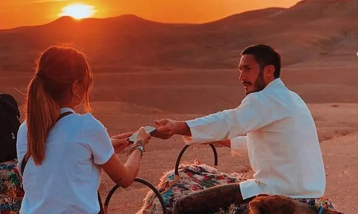 Marrakech: Agafay Desert Dinner with a Show and Camel Ride