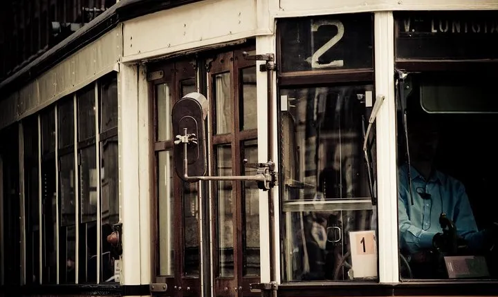 Milan City Tour by Historic Tram - small group tour