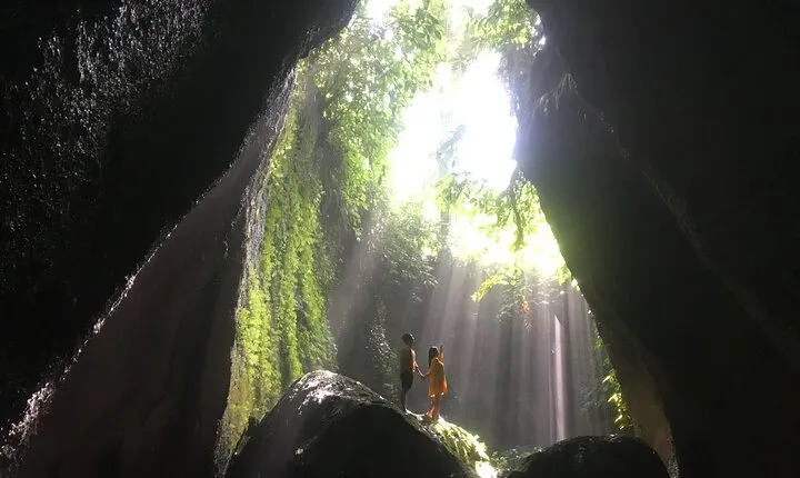 Private Tour : Bali Best Waterfalls, Temples and Monkey Forest