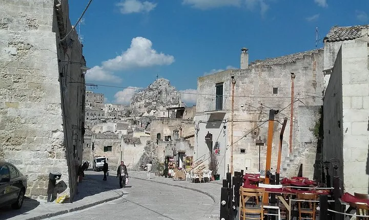 Day Tour of Bari, Alberobello, Matera