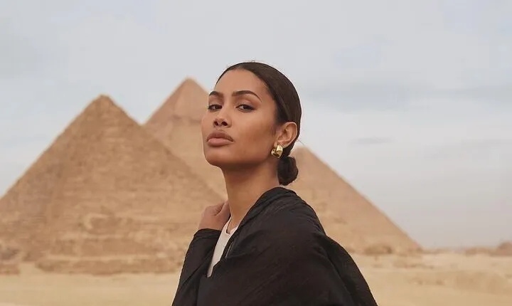 Private Pyramids & Sphinx Day with Grand Egyptian Museum