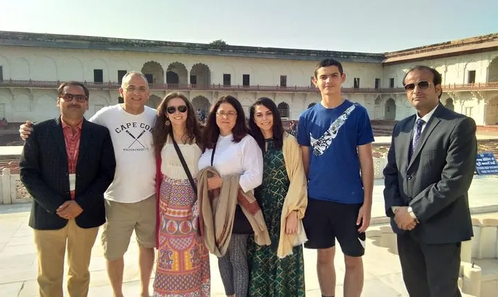 Same Day Tajmahal Tour From Delhi With Agra Fort