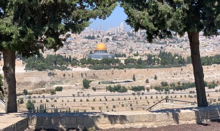 In The Footsteps of Jesus Day Tour - Dguide Self Guiding App