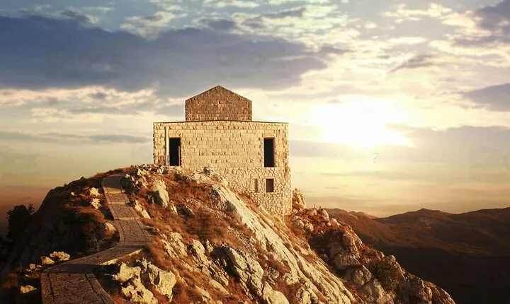 Private Tour in Cetinje and Lovcen National Park