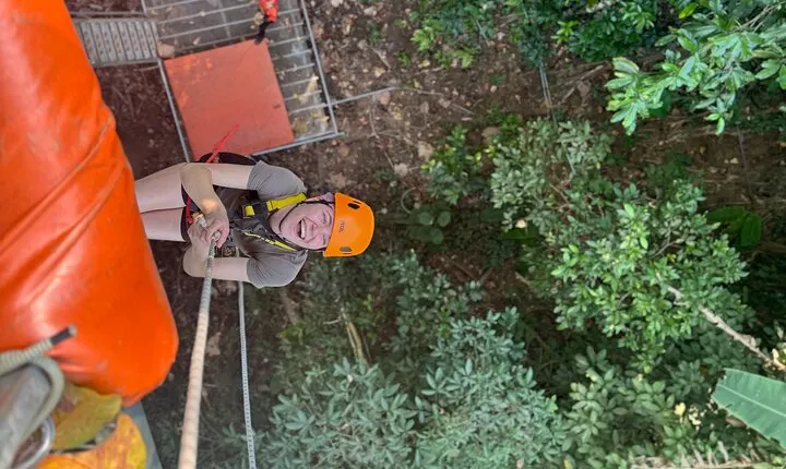 7 Hour Sticky Waterfall and Zipline Adventure