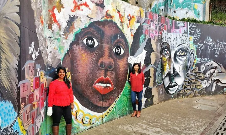 Comuna 13 & Guatape Town & El Peñol Rock Tour: The Best Combo