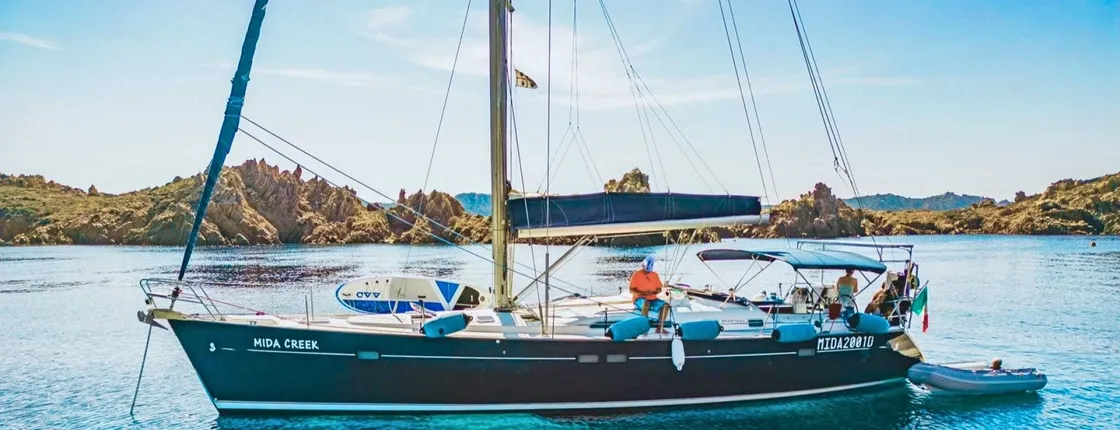 Full day sailboat tour to Corsica with lunch
