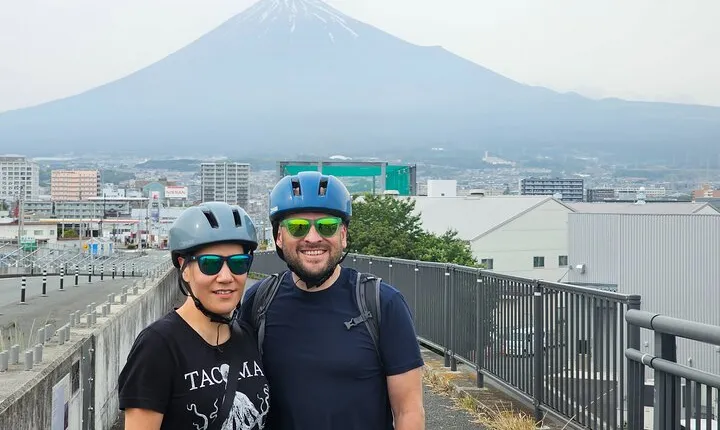 Mount Fuji Scenic E-Bike Tour