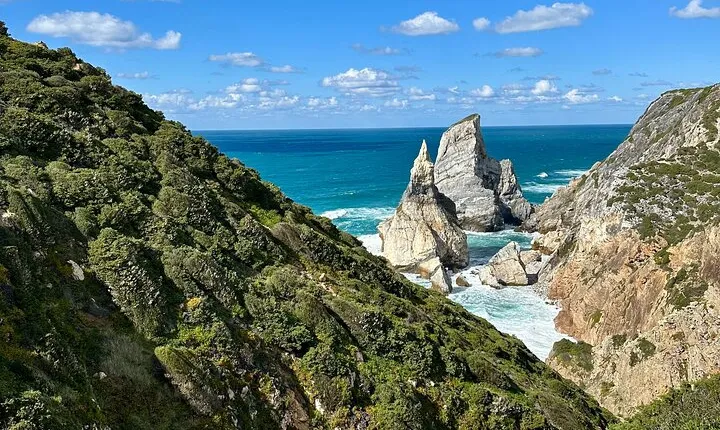From Cascais: Roca Cape, Ursa Beach, Sintra, Quinta da Regaleira
