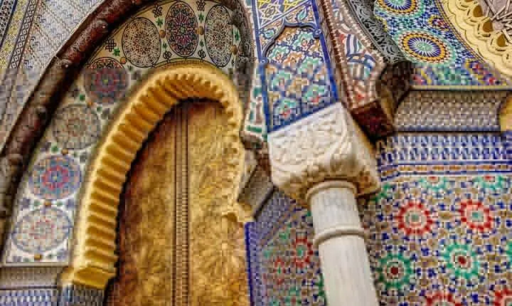 Private guided tour of Fez with lunch from Casablanca