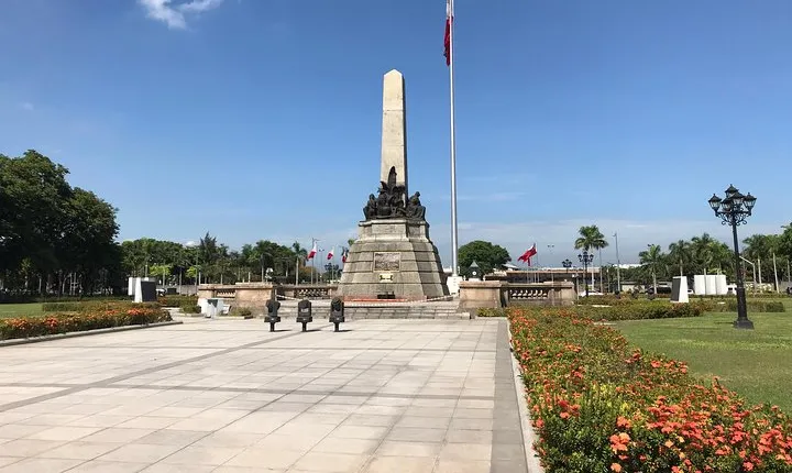 Manila City Intramuros Tour & famous highlights