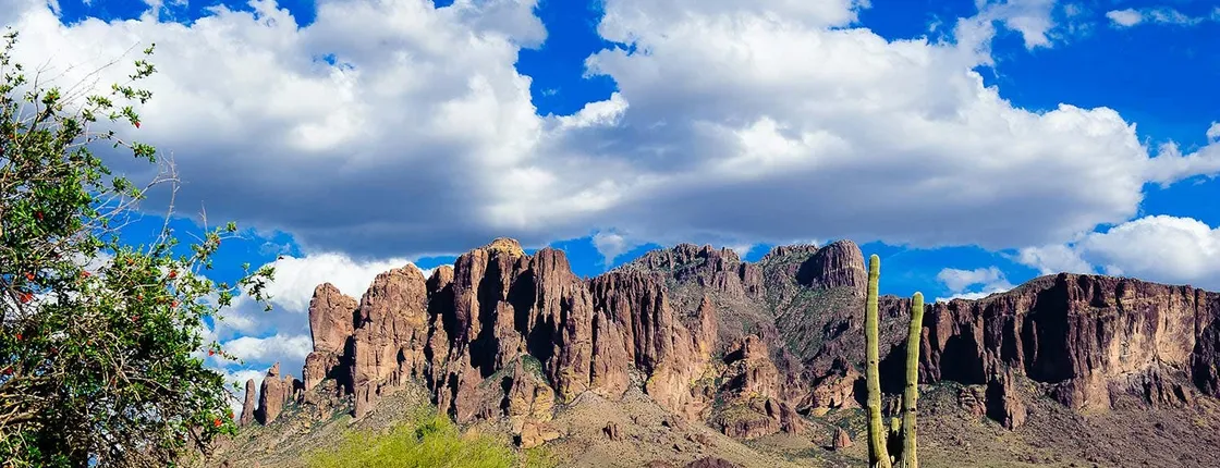 Apache Trail with Dolly Steamboat day tour from Phoenix