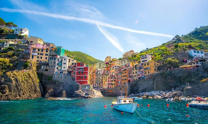 4 Hour Private Boat Tour in La Spezia