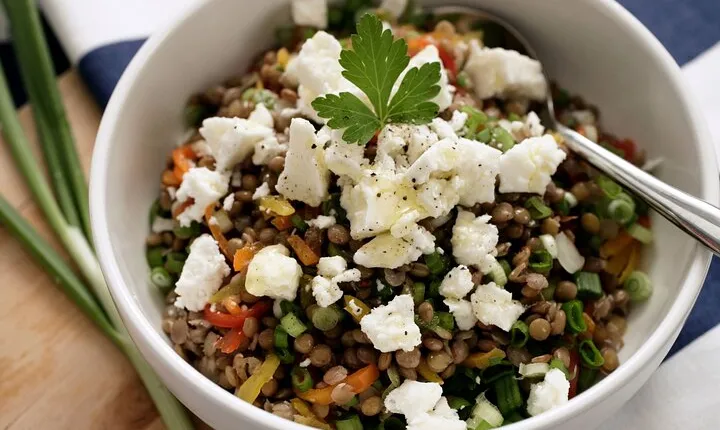 Cook Greek Classics in an Athenian Home (6-Course Meal)