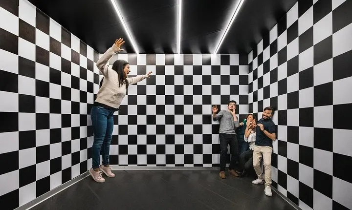 Illuseum Berlin admission ticket