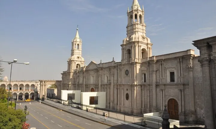 Half-Day Arequipa Private City Tour Including Santa Catalina Monastery