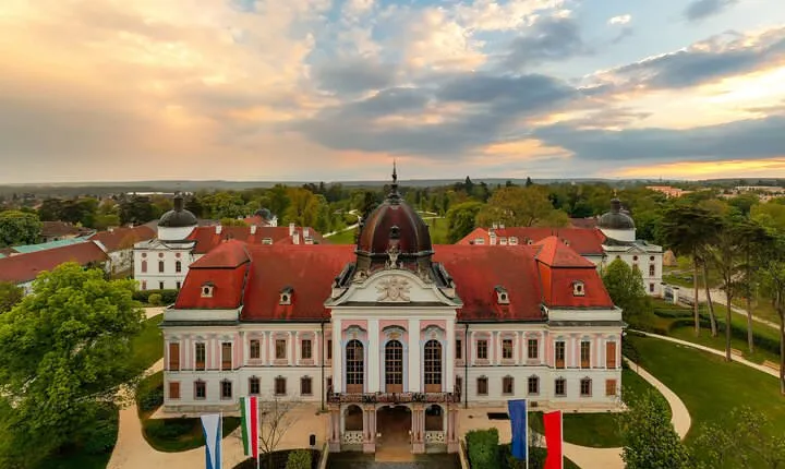 Budapest Gödöllő Palace Royal ‘Sisi’ Residence Half-Day Tour