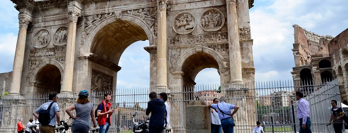 Small group bike tour of Rome