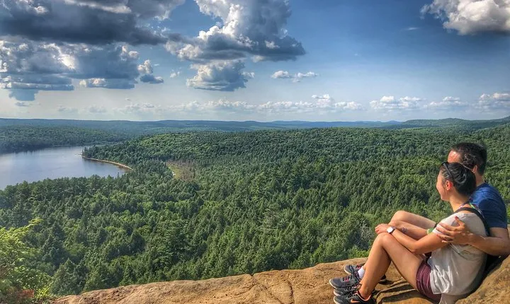 Algonquin Provincial Park Day Tour from Toronto