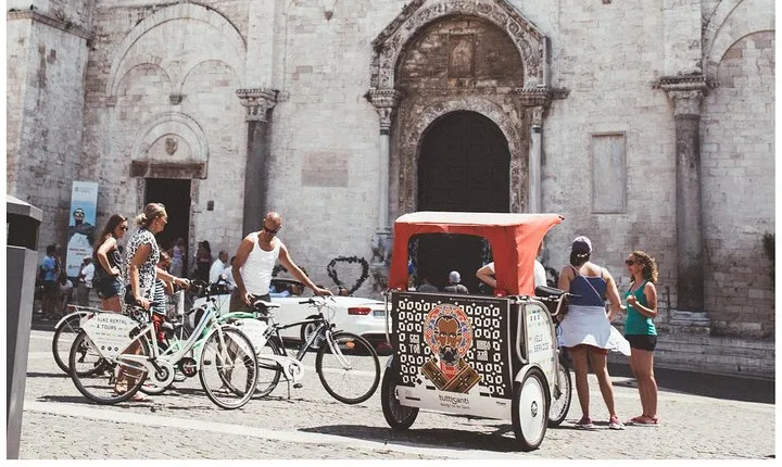 Bari Rickshaw Tour with Museum Visits