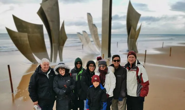 Normandy Landing Beaches Private Day Tour from Paris