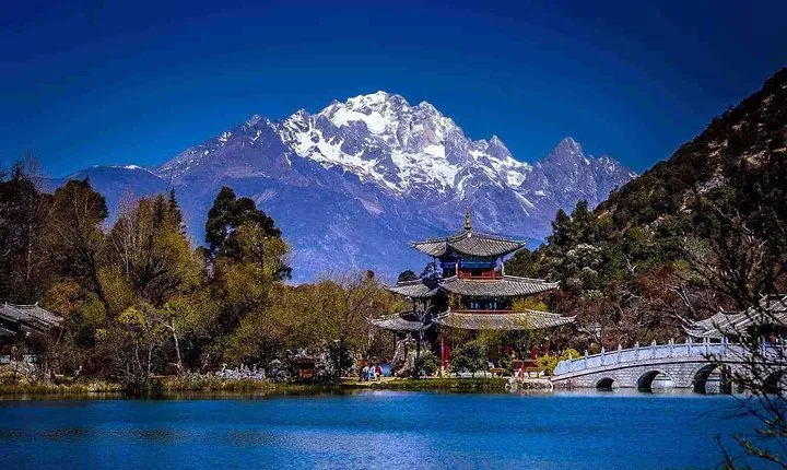 3-Day Private Lijiang City Highlights Tour from Beijing by Plane