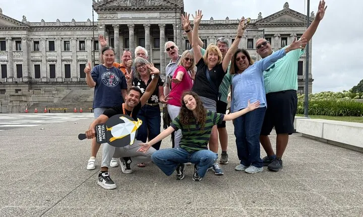 Montevideo Highlights: Shared City Tour for Cruise Passengers