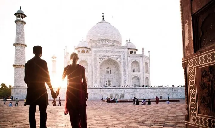 Explore Full Day Agra City Tour By Car 