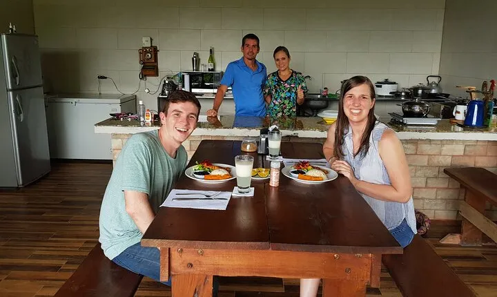Cooking with a Costa Rican familiy