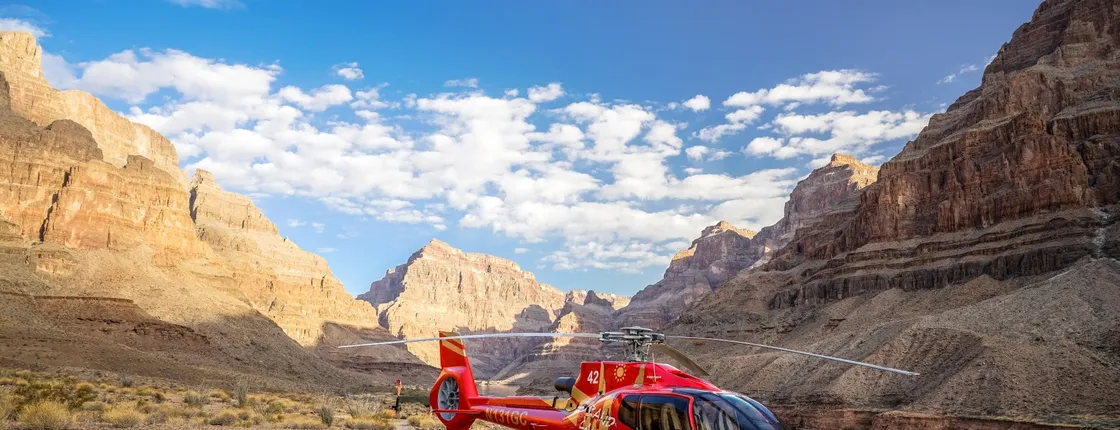Grand celebration helicopter tour of Grand Canyon with picnic