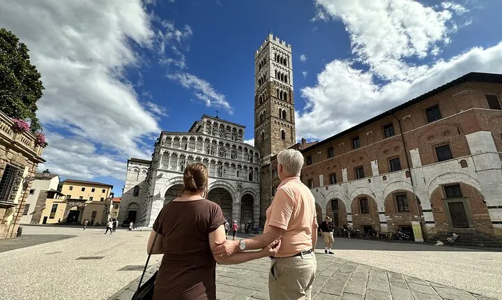 Lucca City Highlights Private Guided Tour