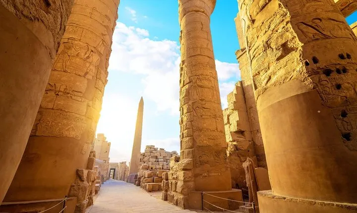 Luxor Guided Full Day Tour With Tickets & Lunch from Marsa Alam