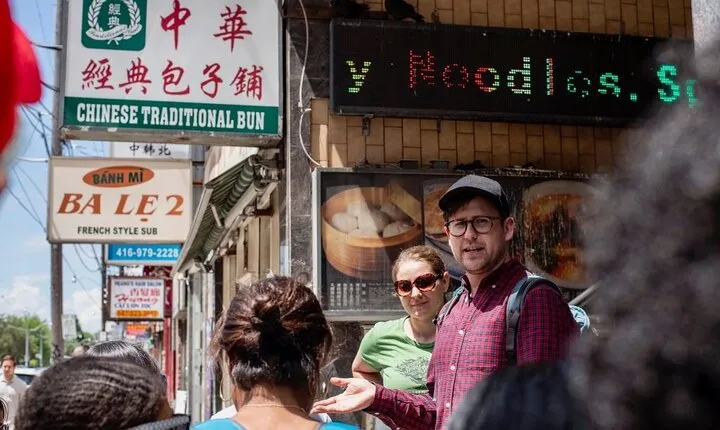 Toronto Private Walking Tour With A Guide (Private Tour)