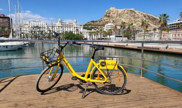 Alicante City & Beach Bike Tour
