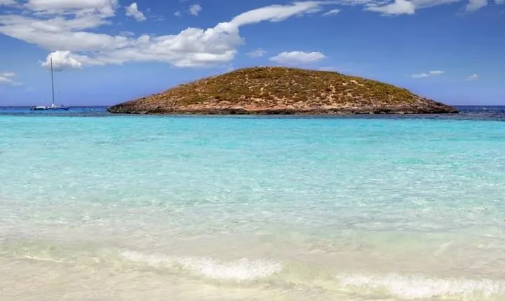 Exploring Formentera on Private Sailing Boat