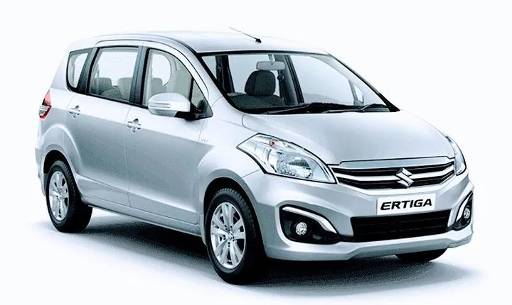 Delhi Airport to hotel and hotel to Delhi Airport (return transfer)