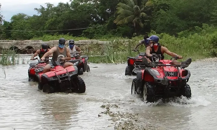 4-Wheel Adventure