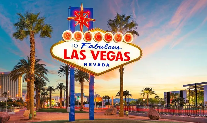 Photographer, Professional Photo Shoot - Las Vegas