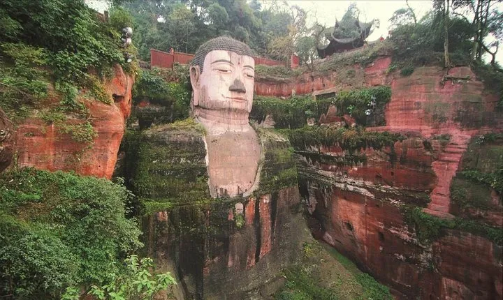 Leshan Giant Buddha Entry Ticket with Optional Guide & Transfer