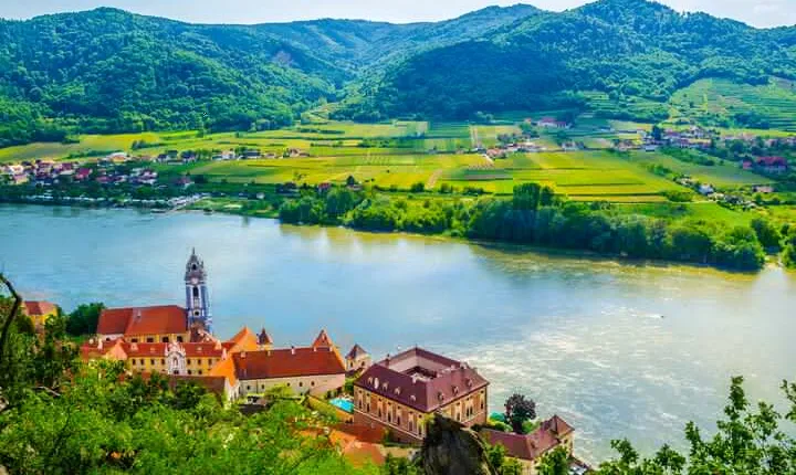 Vienna: Melk Abbey, Danube Valley, Wachau Private Car Trip