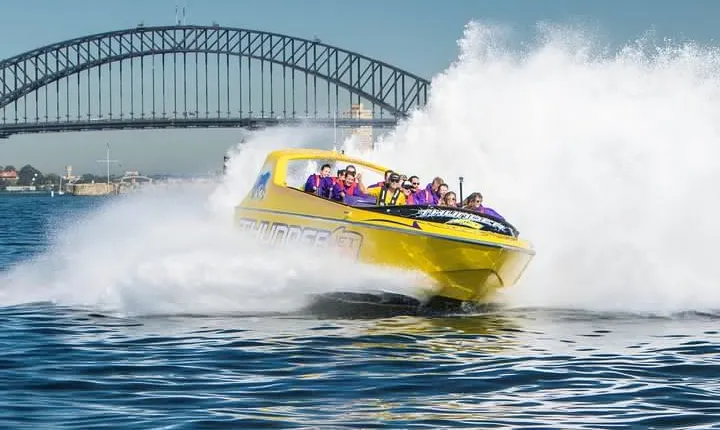 30-Minute Sydney Harbour Jet Boat Ride on Thunder Twist