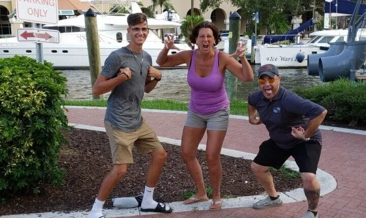 Adventurous Scavenger Hunt in Miami by Zombie Scavengers