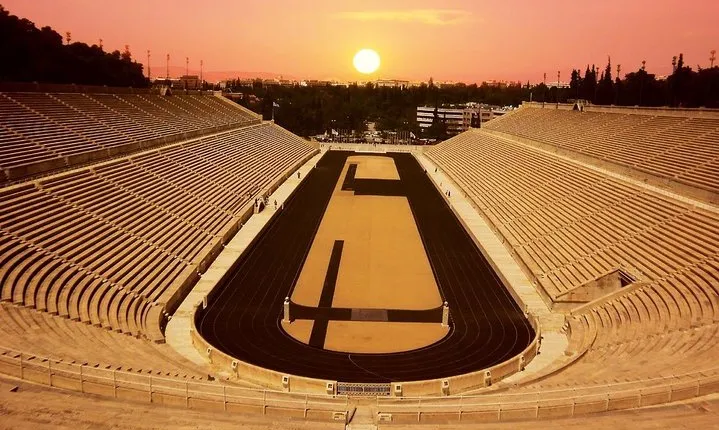 Mercedes Private Tour to Classical Athens