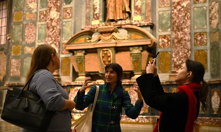 Florence: Guided Tour Medici Family Secrets, Chapels and History