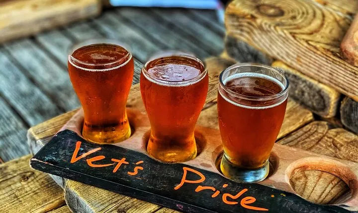 Sanford's Craft Beer and History Tour