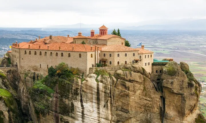 Meteora Tour from Volos