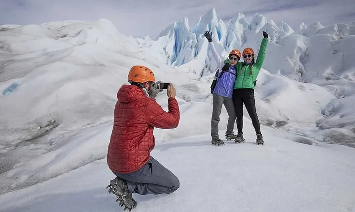 Minitrekking tour through the Perito Moreno Glacier!