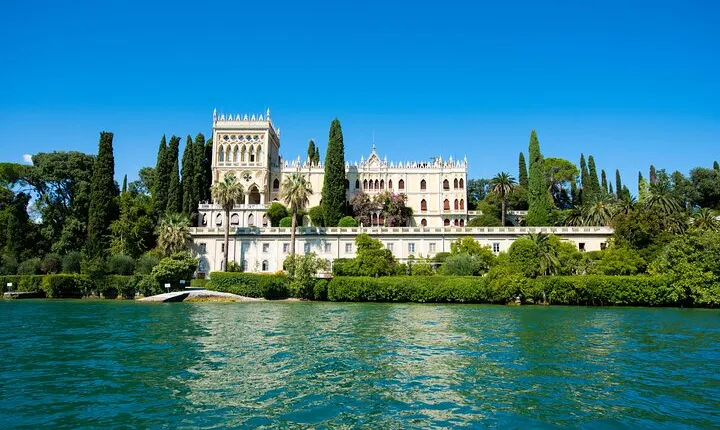 Boat Tour of the Islands of Lake Garda with Aperitif